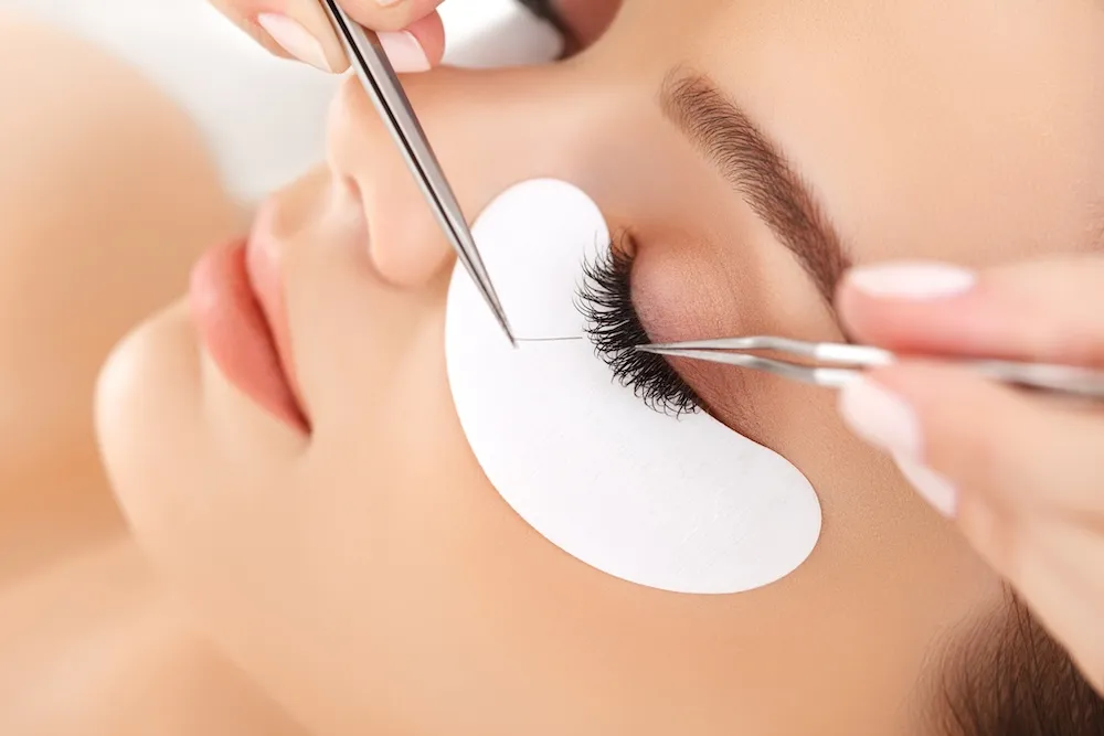 Eyelashes Services